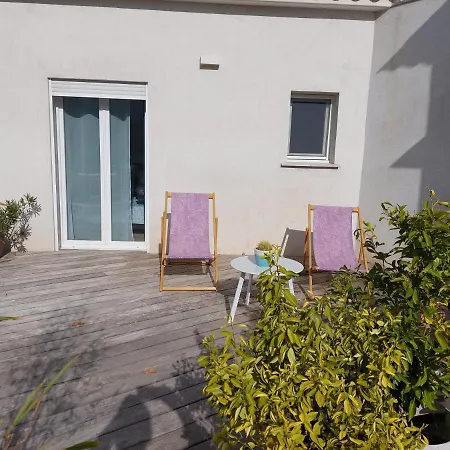 Magnifique Familiale Bed & Breakfast *